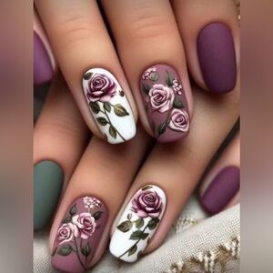 Purple Rose Press On Nails NWT